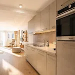 Hummer 1 Apartamento